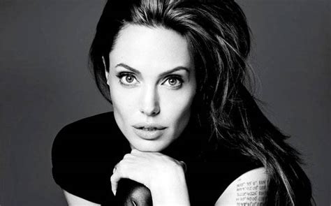 angelina jolie naked|Angelina Jolie Nude Photos, Videos [SO HOT!]